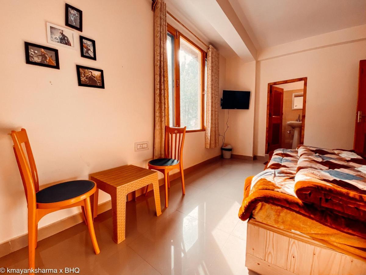 Backpackers Headquarter Manali Hostel Exterior photo